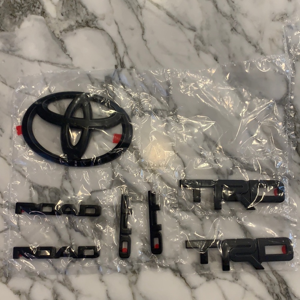 Toyota 4Runner TRD Off Road Black Emblem Overlays